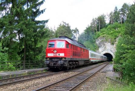 08.06.2005 mit IC aus Dresden in Velden