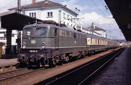 04.04.1990 Bf Singen